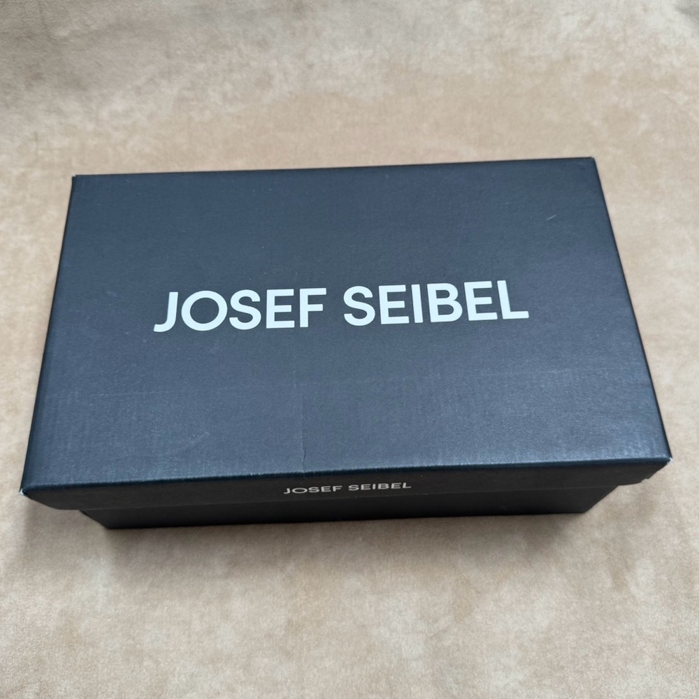 New Josef Seibel Caren 22 Campa Nubuck Sneakers Black 39 NIB Leather Zipper - Picture 13 of 13